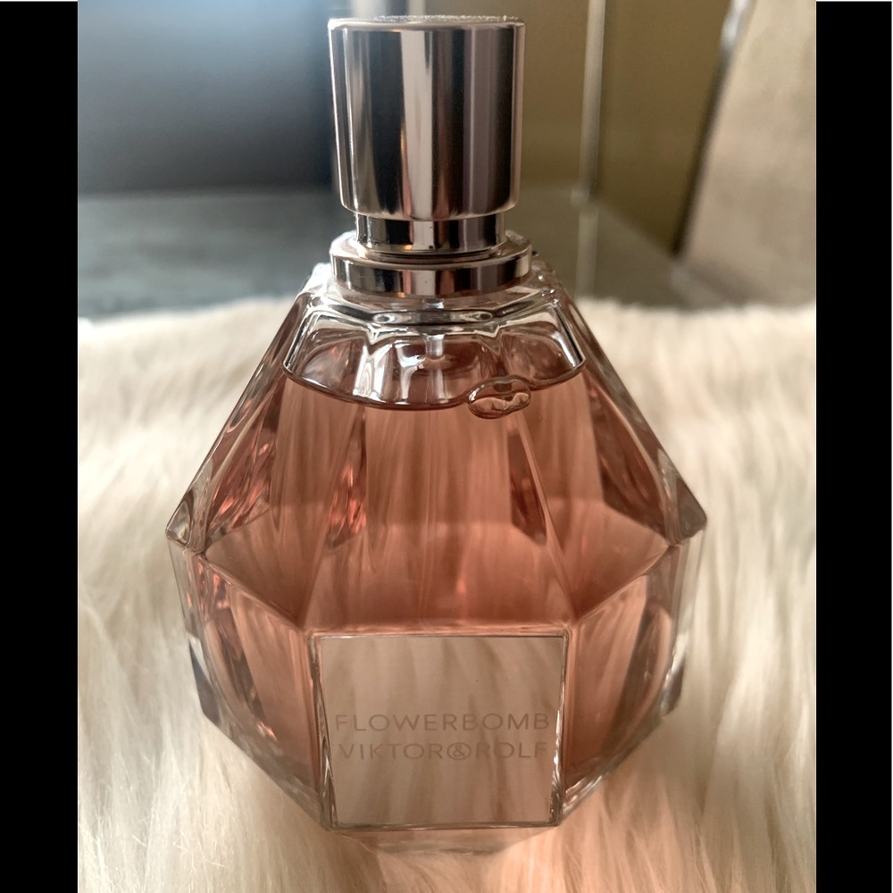 Viktor&Rolf Flowerbomb Eau de Perfum